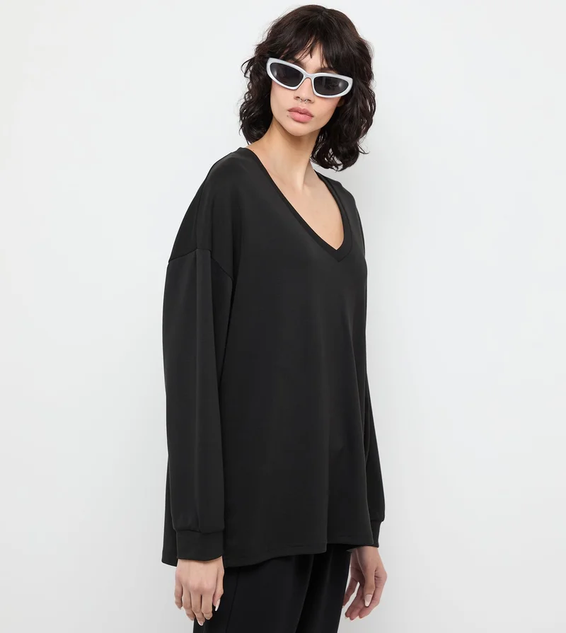 F5 Women's F5 Comfy V-Neck Active Top